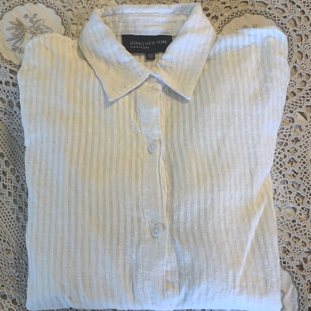Jones New York Signature White Button Down